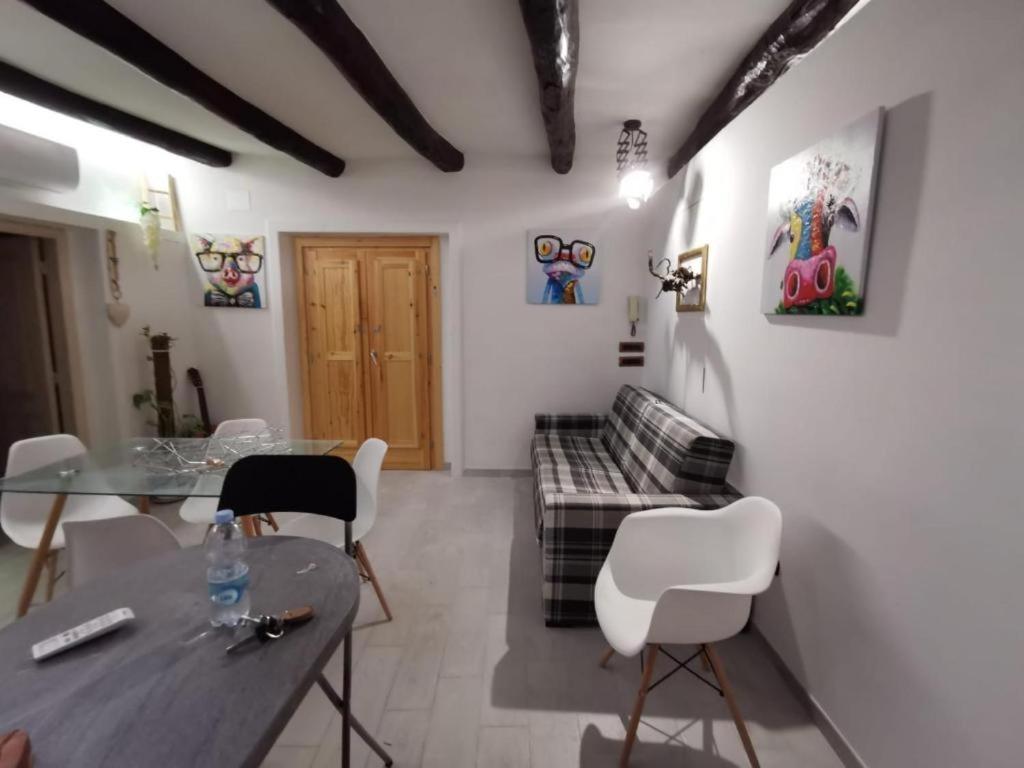 Legnosuites 3 Rooms 3 Bathrooms Group And Family By Houseinנאפולי מראה חיצוני תמונה