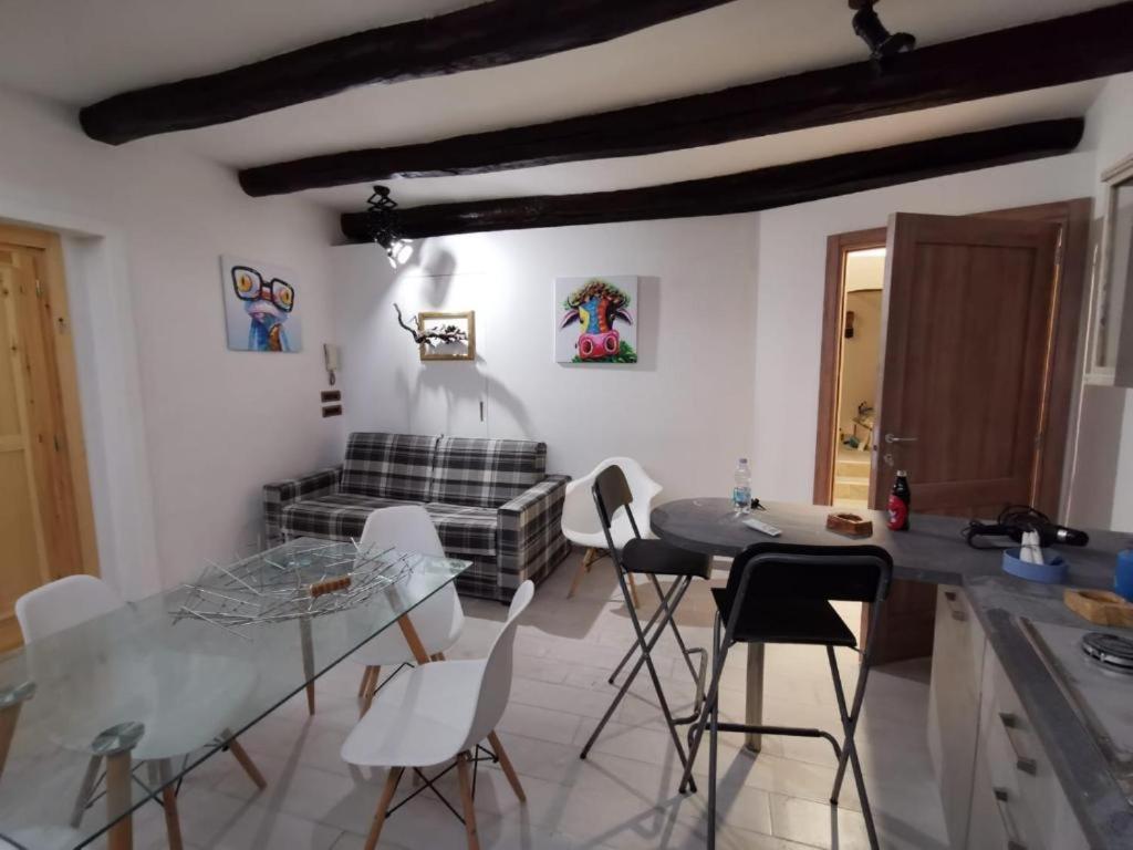 Legnosuites 3 Rooms 3 Bathrooms Group And Family By Houseinנאפולי מראה חיצוני תמונה
